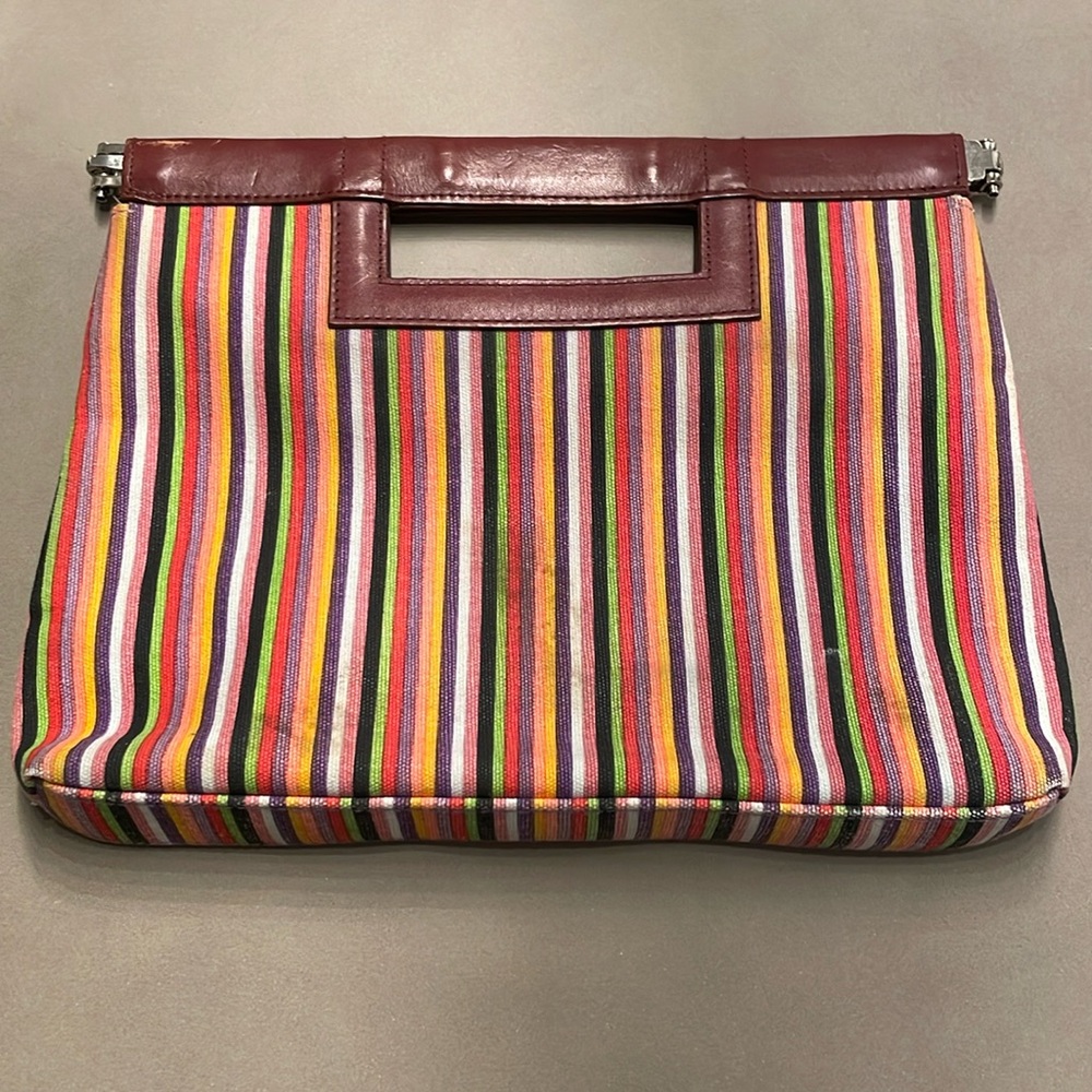 Vintage Gap Clutch